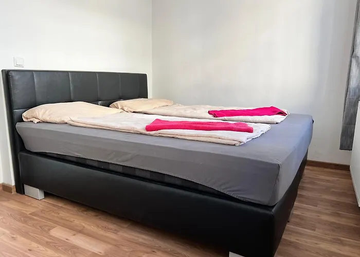 15-min To Center, Comfy Private With Shared Wc & Kitchen Vienna
